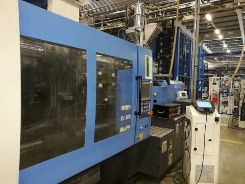 Injection Molding Machine -4